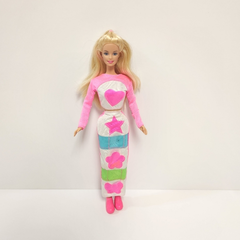 2/$24  2000 Barbie Picture Pockets